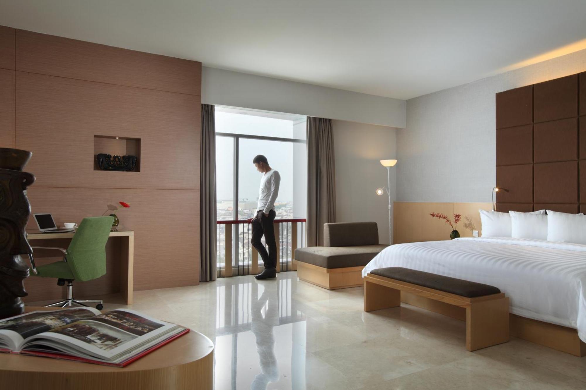 Santika Premiere Dyandra & Convention - Hotel Medan