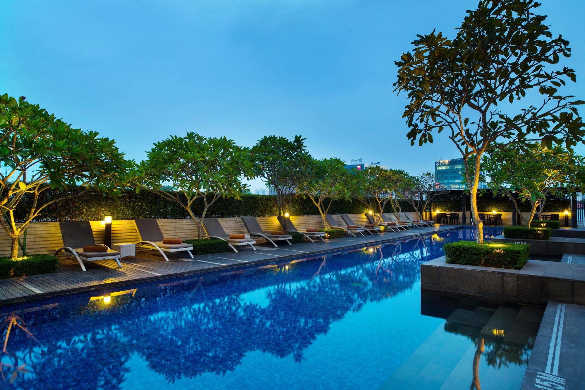 Santika Premiere Dyandra & Convention - 4* Medan